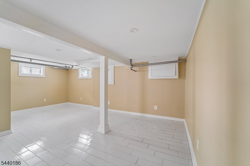 34 Cypress St Property Photo 29