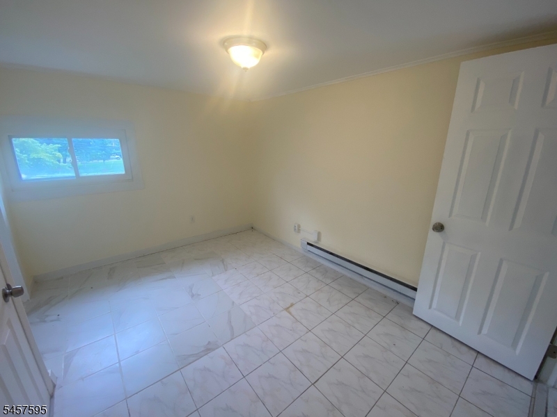 5 Otis Pl Property Photo 6