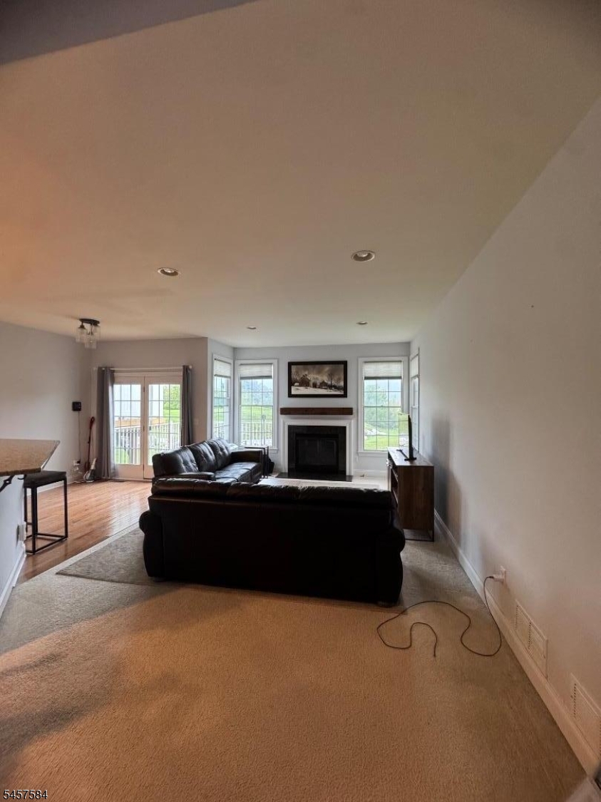 86 Briar Ct Property Photo 7