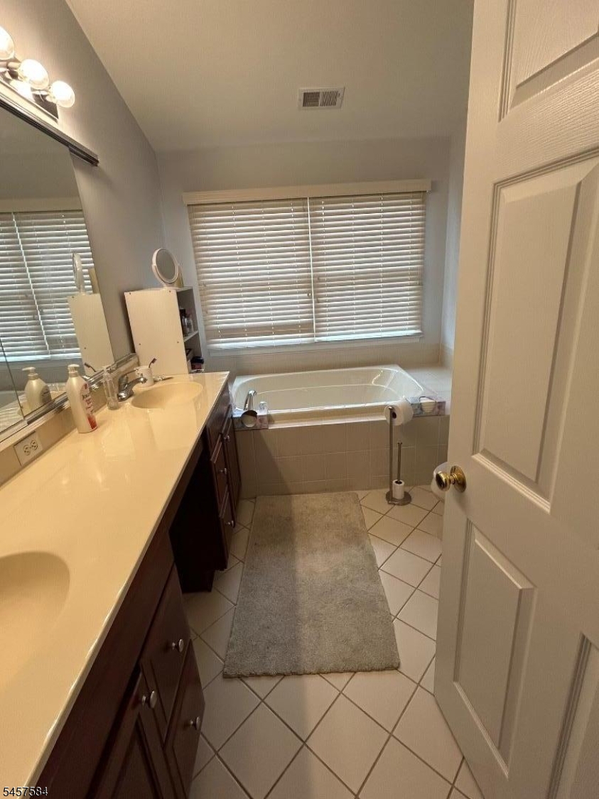 86 Briar Ct Property Photo 12