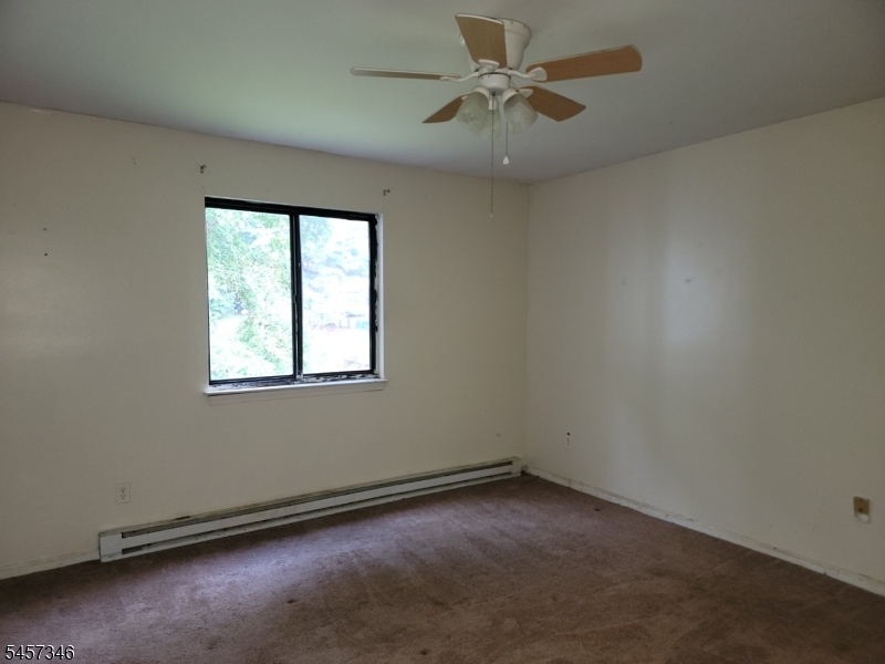 211 Lake Shore North C Property Photo 8