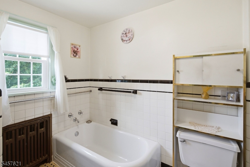 24 Cleveland Ave Property Photo 10