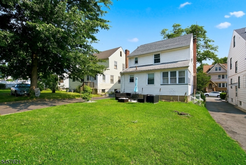 24 Cleveland Ave Property Photo 15