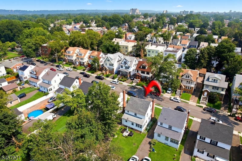24 Cleveland Ave Property Photo 21