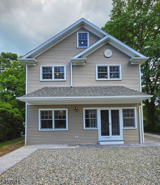 27 Forest Rd Property Photo 4