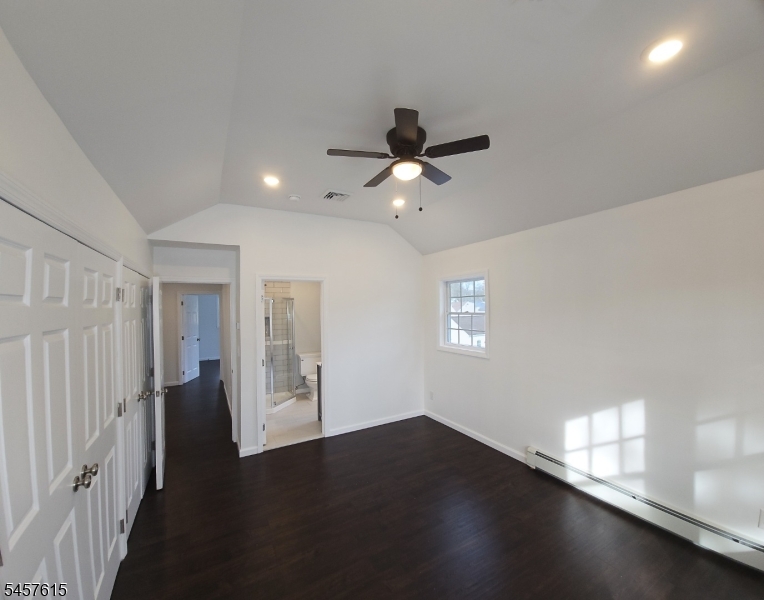 27 Forest Rd Property Photo 14