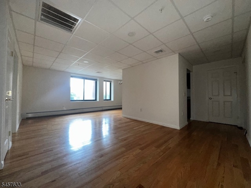 77 Prospect Ave L Property Photo 1