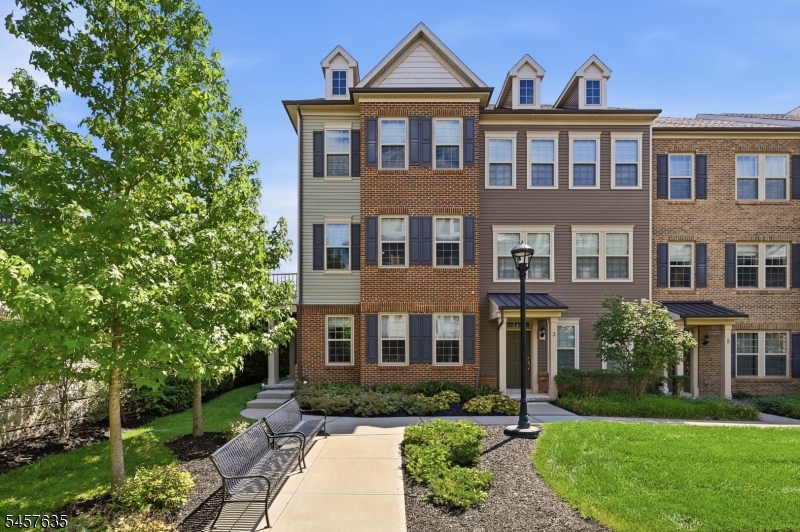 1 Braeburn Ct Property Photo 1