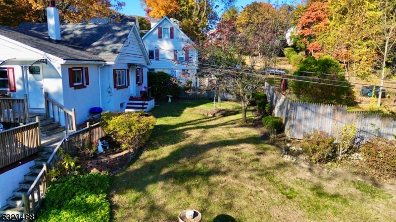 57 Terrace Ave Property Photo 13