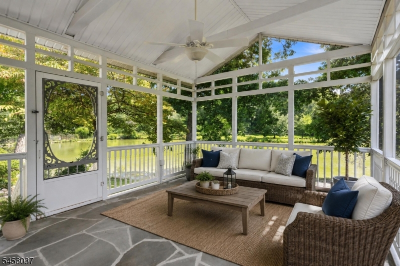 131 Deckertown Tpke Property Photo 16