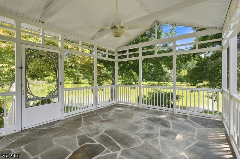 131 Deckertown Tpke Property Photo 17