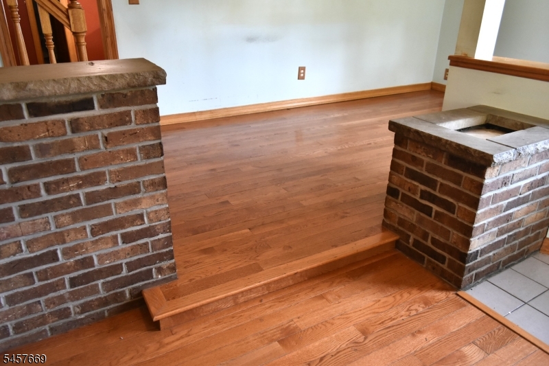 3 Linden Ave Property Photo 6