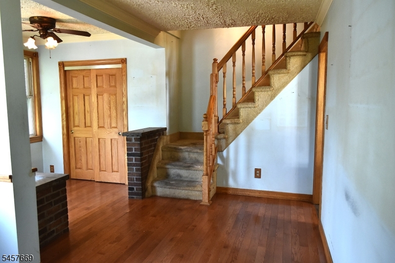 3 Linden Ave Property Photo 7