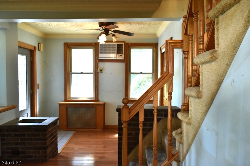 3 Linden Ave Property Photo 13
