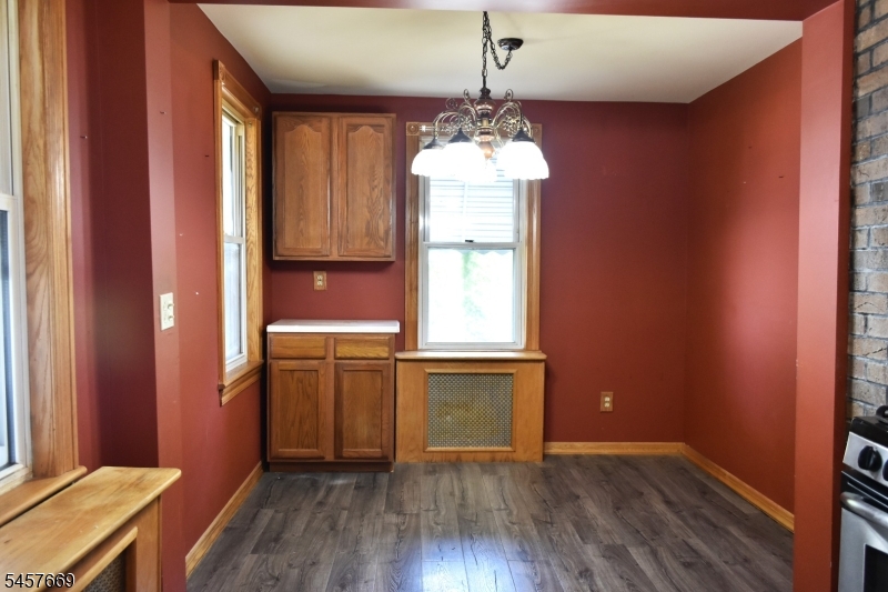 3 Linden Ave Property Photo 14