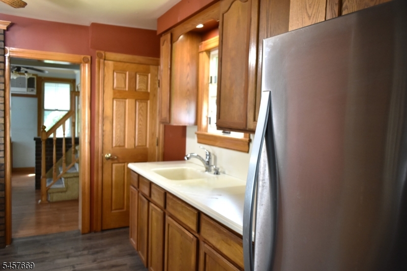 3 Linden Ave Property Photo 18