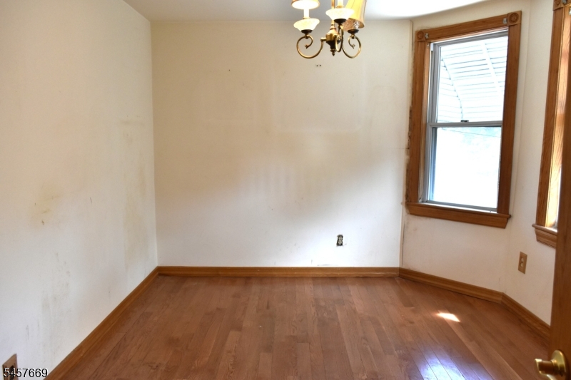 3 Linden Ave Property Photo 21