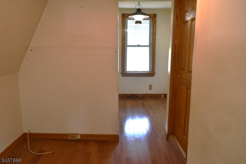 3 Linden Ave Property Photo 22