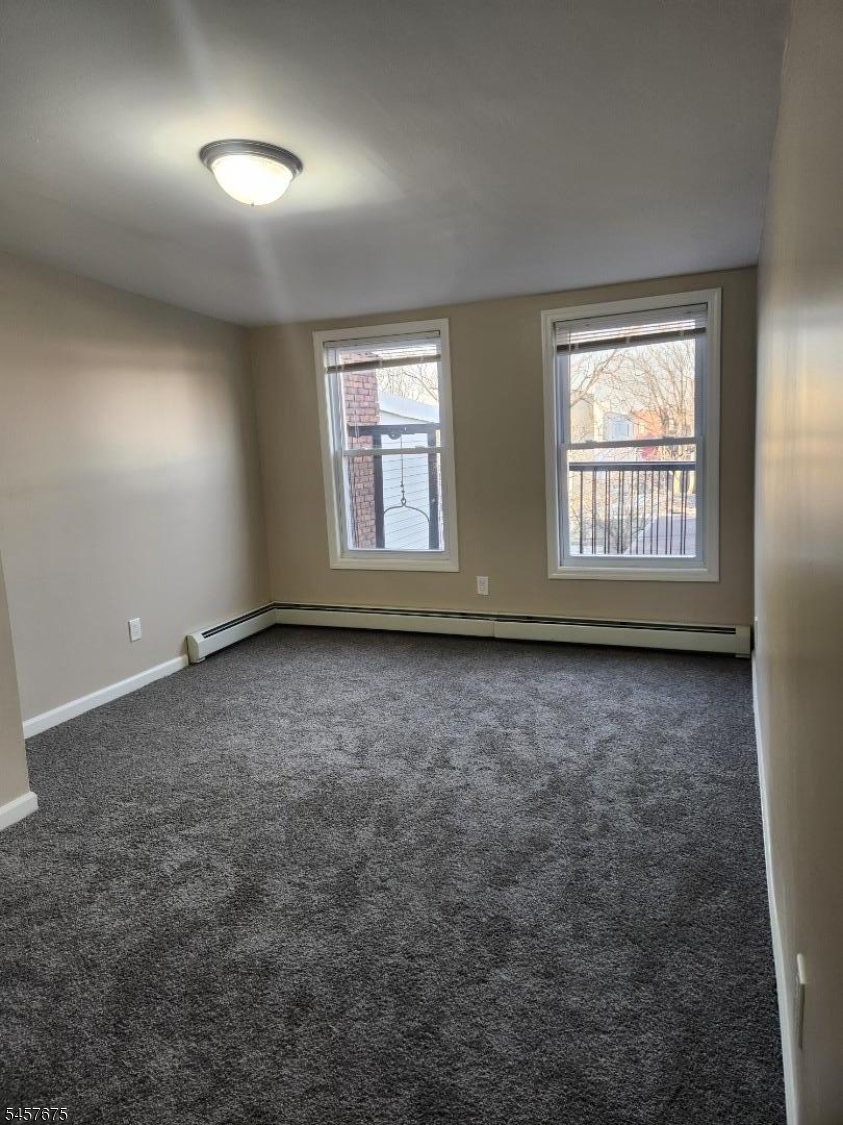 111 Park Ave Property Photo 3