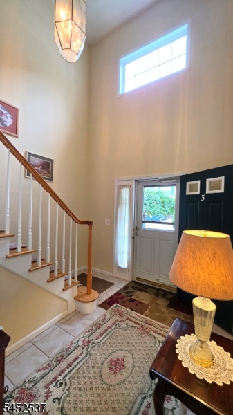 3 Druid Ln Property Photo 4