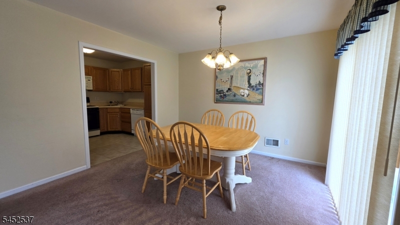 3 Druid Ln Property Photo 19