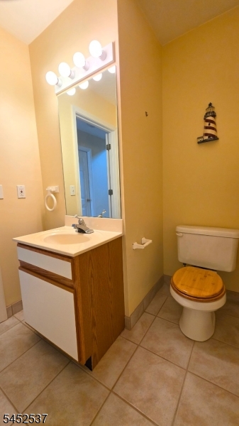 3 Druid Ln Property Photo 24