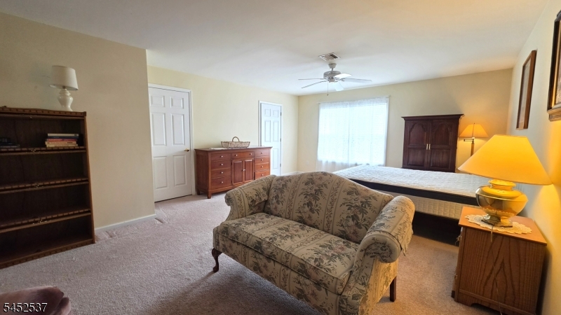 3 Druid Ln Property Photo 35
