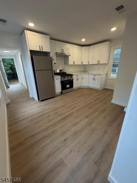 310 Walnut St Property Photo 1