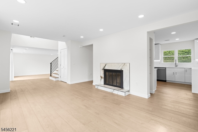 2 Kenneth Ave Property Photo 4