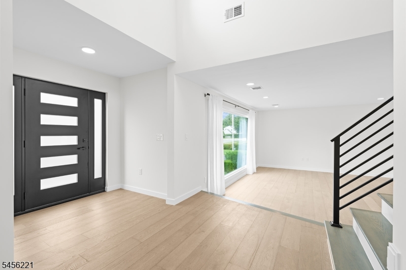 2 Kenneth Ave Property Photo 7