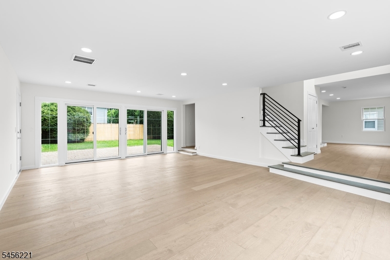 2 Kenneth Ave Property Photo 8