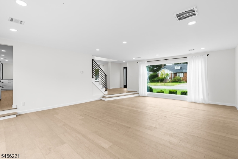 2 Kenneth Ave Property Photo 9