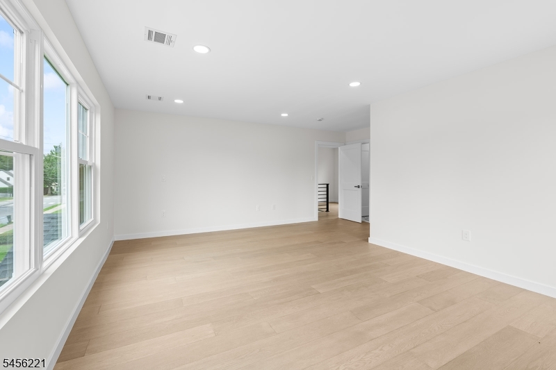2 Kenneth Ave Property Photo 16