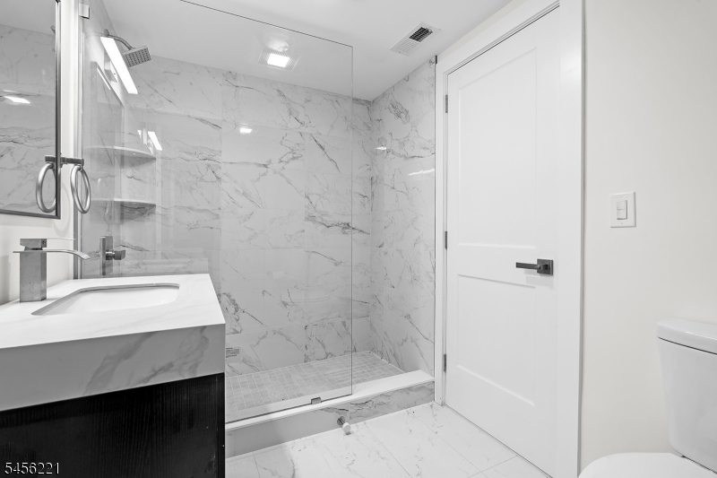 2 Kenneth Ave Property Photo 31