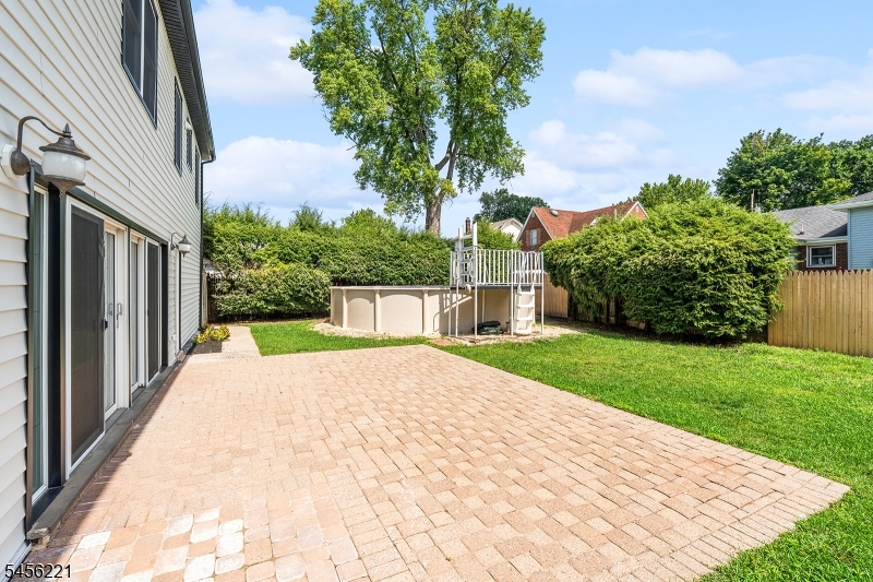 2 Kenneth Ave Property Photo 33