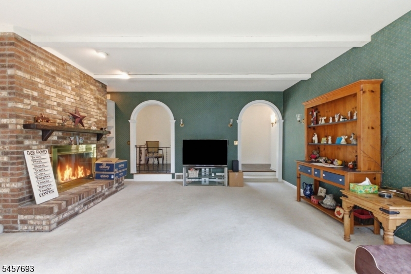 3 Post House Rd Property Photo 19