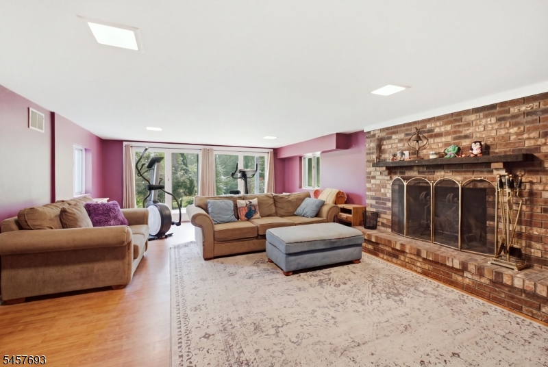 3 Post House Rd Property Photo 34