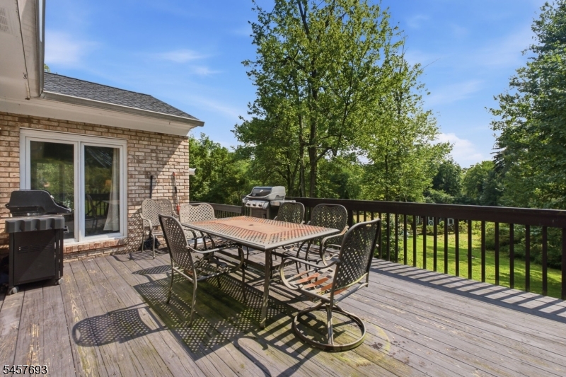3 Post House Rd Property Photo 38