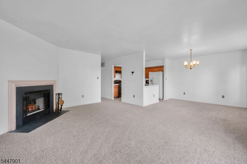 18 Pinehurst Dr Property Photo 7