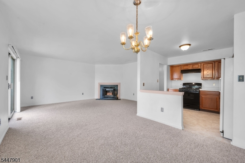 18 Pinehurst Dr Property Photo 10
