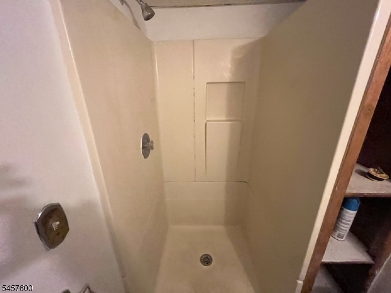 239 Chestnut St Property Photo 12