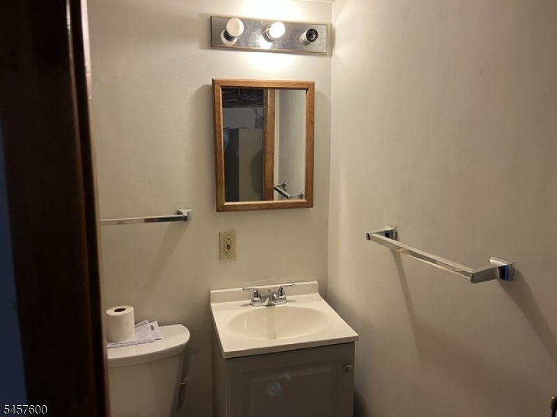 239 Chestnut St Property Photo 13