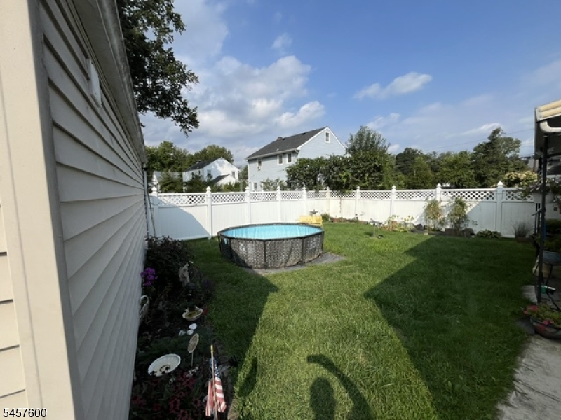 239 Chestnut St Property Photo 21