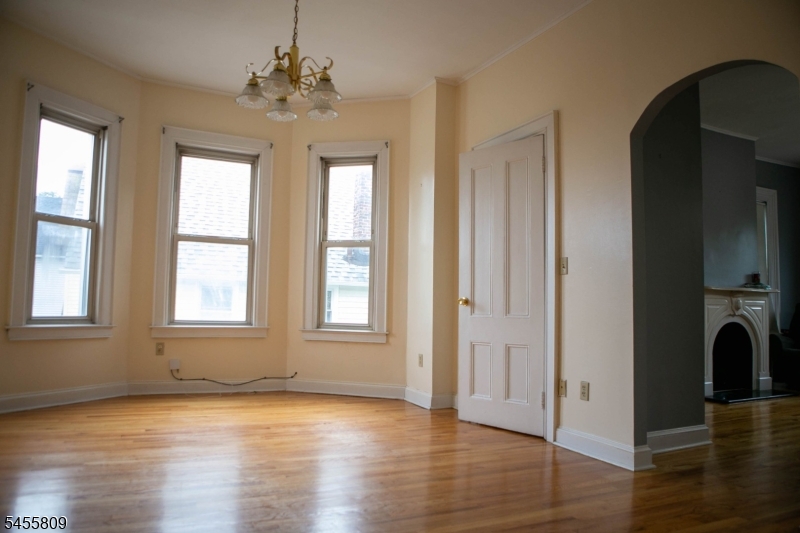 667 Madison Ave Property Photo 1