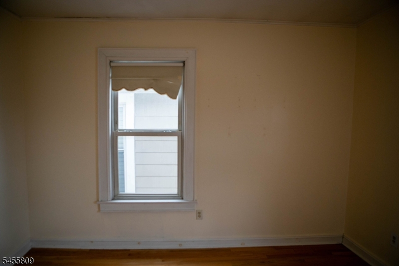 667 Madison Ave Property Photo 16