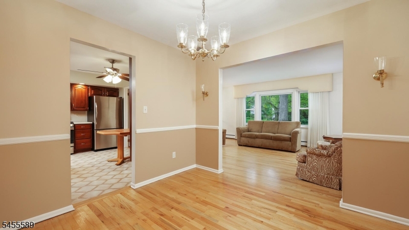 37 Ambar Pl Property Photo 8