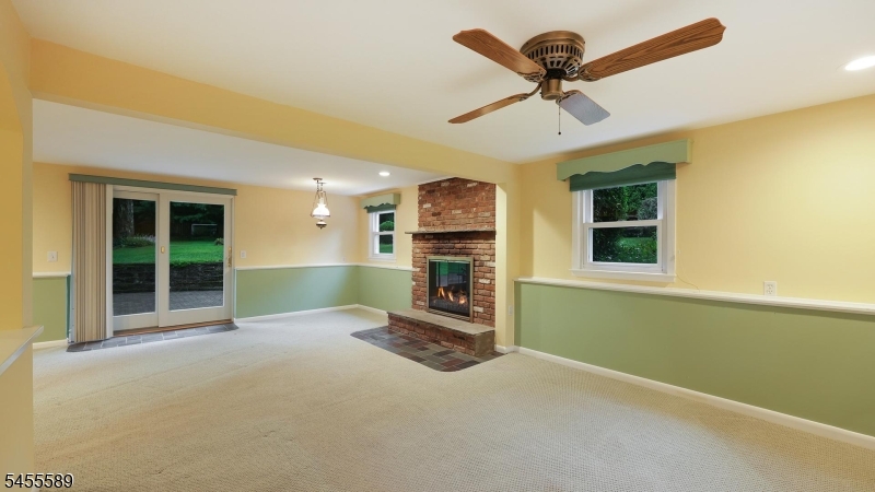 37 Ambar Pl Property Photo 20