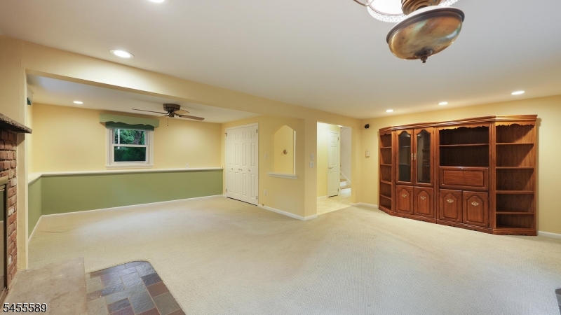 37 Ambar Pl Property Photo 21
