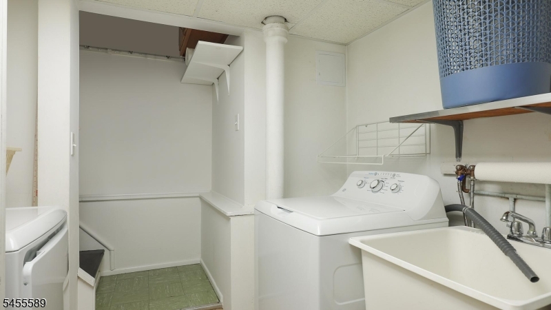 37 Ambar Pl Property Photo 25