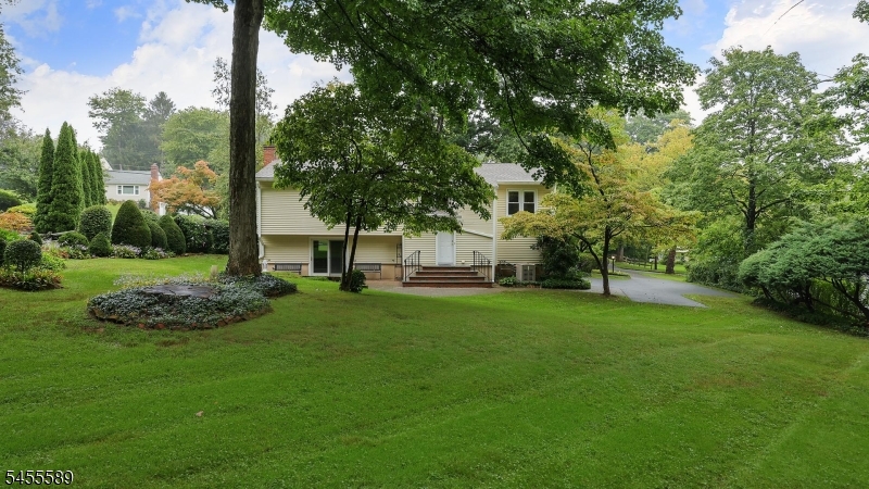 37 Ambar Pl Property Photo 32